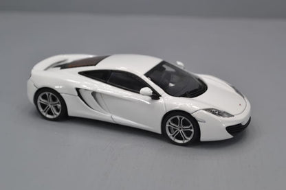 Autoart 1:18 McLaren 12C_driver_clothing_drivi.store